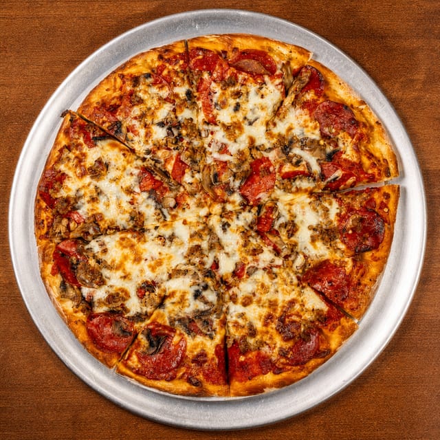 Medium Special Thin Crust Pizza.