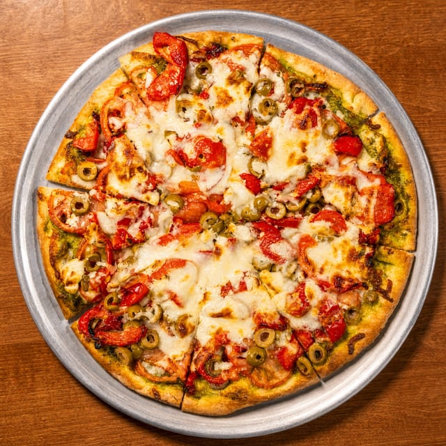 Grecian Delight Pizza Medium.