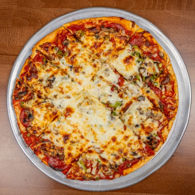 Delicious Thin Crust Pizza